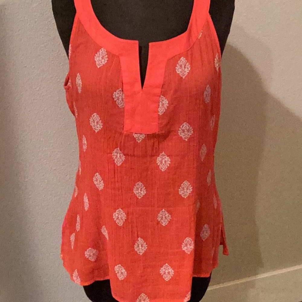 New with tags. Old navy orange print tank size  medium.